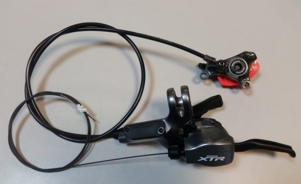 KOČNICA DISK SASTAVLJENA SHIMANO XTR ST-M966 (L) BR-M965 (F), ZA STANDARD VILICU, RESIN PLOČICE, BUŽIR SM-BH96 900MM, BULK