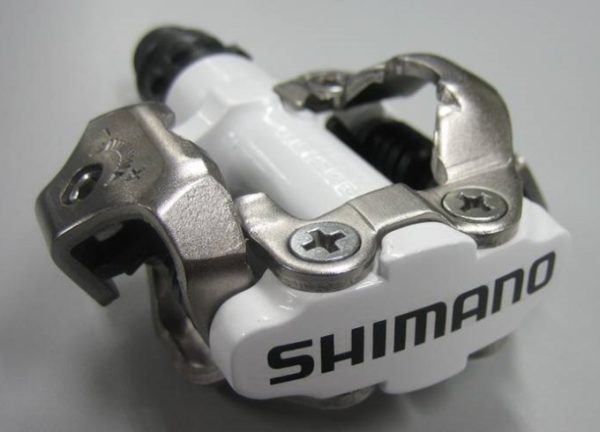 PEDALE SHIMANO PD-M520W, SPD, BEZ REFLEKTORA, SA PLOČICAMA, BIJELE, IND.PACK