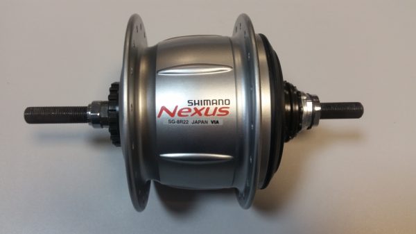 GLAVČINA ZADNJA SA UNUTRANJIM BRZINAMA SHIMANO NEXUS SG-8R22, 8 BRZINA, ZA ROLLER KOČNICU, 36R, 132X184MM, BULK