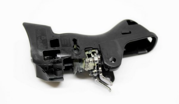 MEHANIZAM RUČICE KOČNICE/MJENJAČA SHIMANO ST-4700 DESNI
