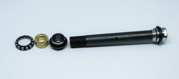 OSOVINA SHIMANO FH-M820 KOMPLETNA 12MM